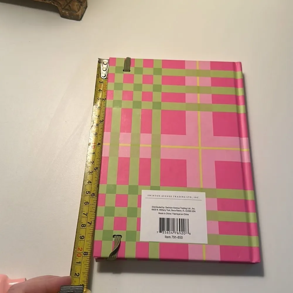 Un-used Swinton Avenue trading journal pink and green